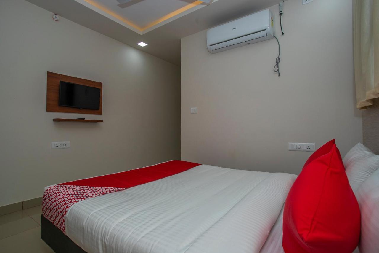 Hotel O Varcity Phi Premium Pavilion ,Above Hdfc Bank ,Near Anjaneya Temple Madiwala, Hosur Main R Bangalore Eksteriør billede