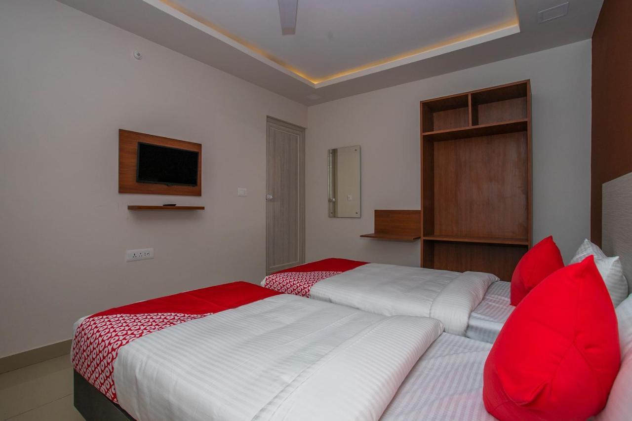 Hotel O Varcity Phi Premium Pavilion ,Above Hdfc Bank ,Near Anjaneya Temple Madiwala, Hosur Main R Bangalore Eksteriør billede