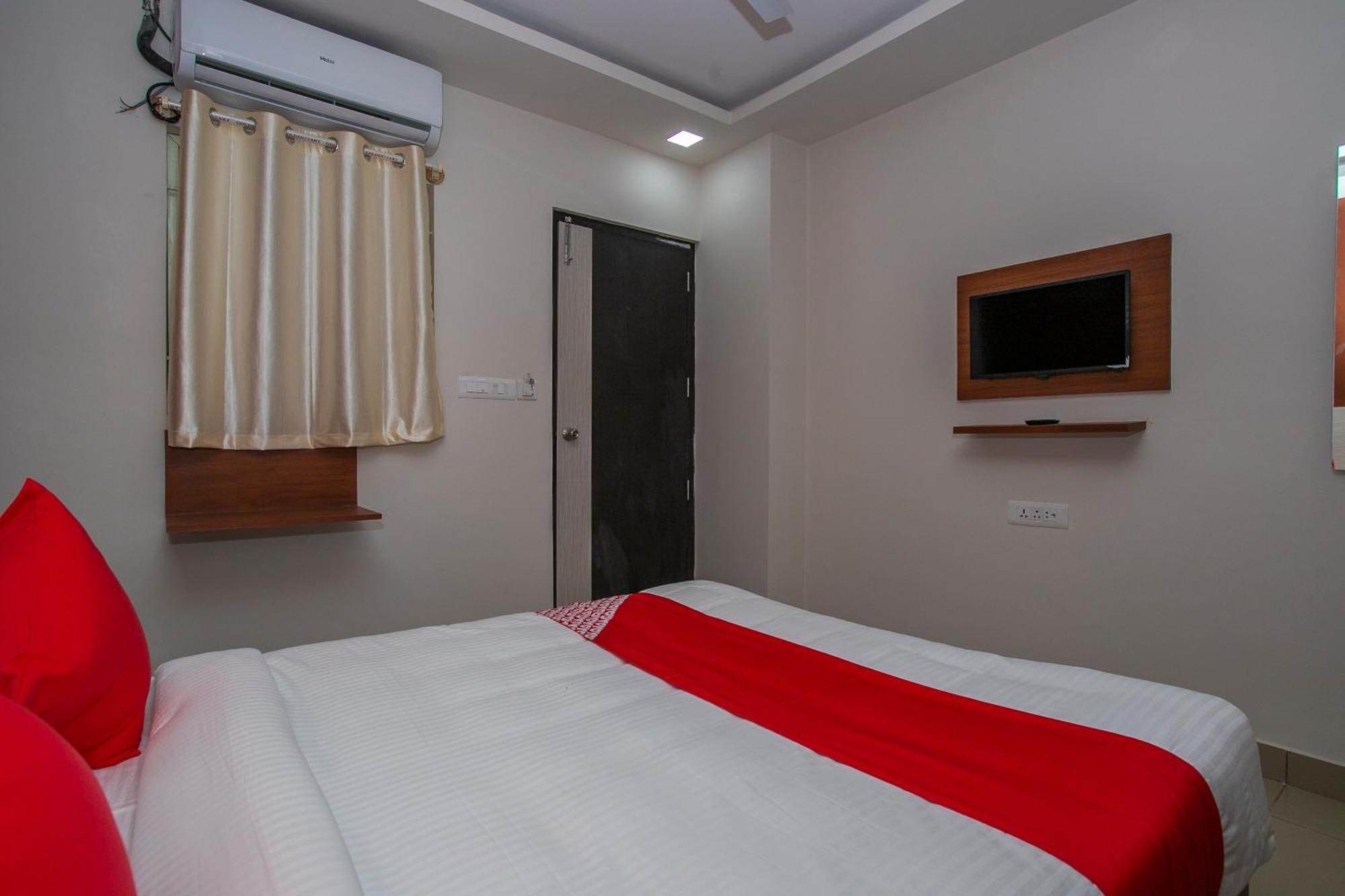 Hotel O Varcity Phi Premium Pavilion ,Above Hdfc Bank ,Near Anjaneya Temple Madiwala, Hosur Main R Bangalore Eksteriør billede