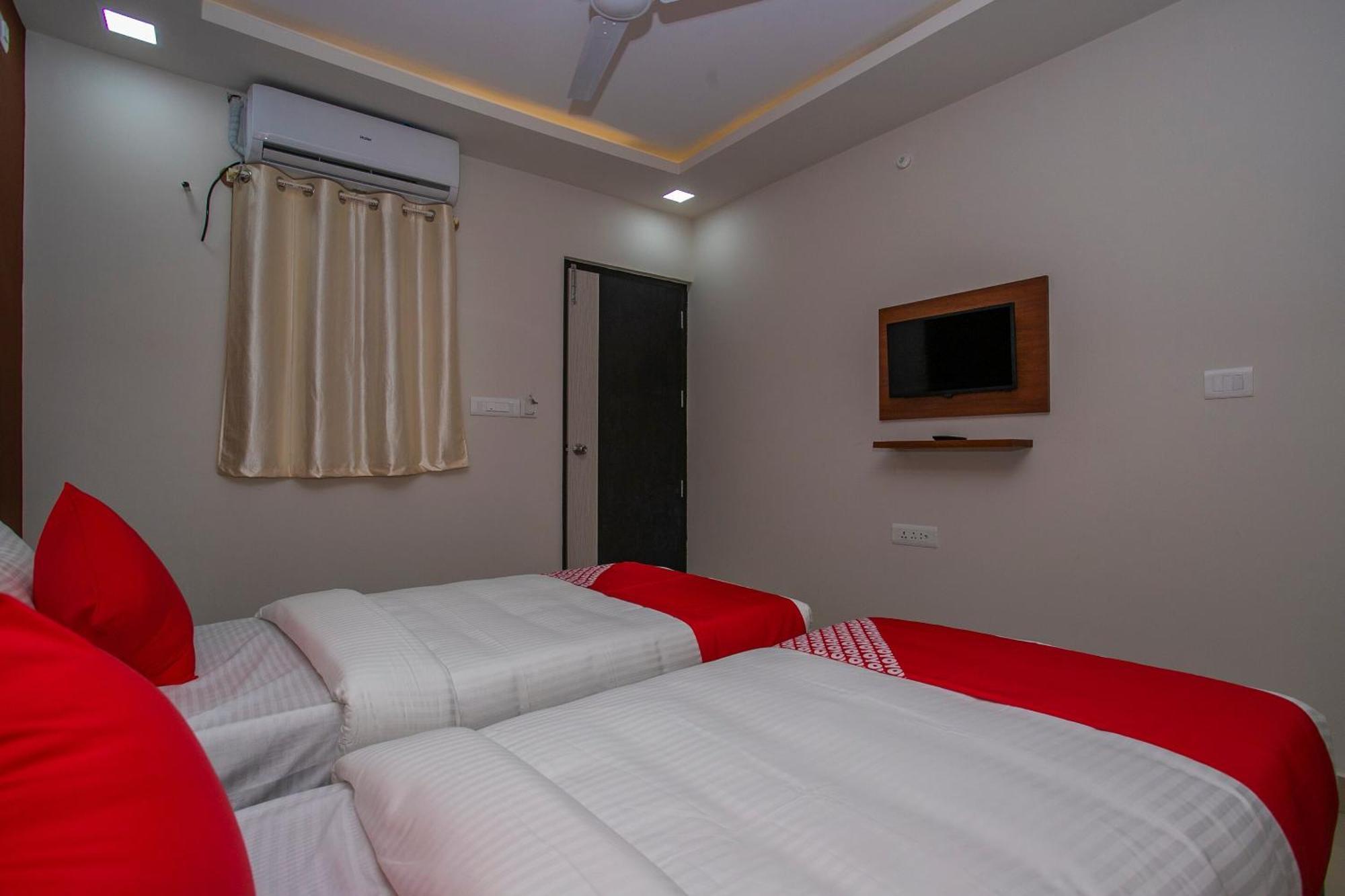 Hotel O Varcity Phi Premium Pavilion ,Above Hdfc Bank ,Near Anjaneya Temple Madiwala, Hosur Main R Bangalore Eksteriør billede